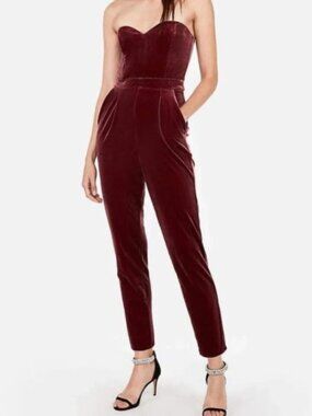 EXPRESS Maroon Red Velvet Strapless Sweetheart Neckline Jumpsuit- Size 0